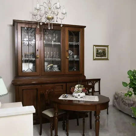 Apartment Casa Zia Pina Caronia