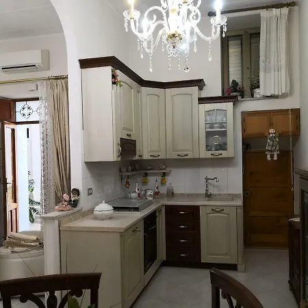 Casa Zia Pina * Caronia